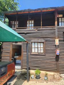 Bangunan di mana terletaknya motel