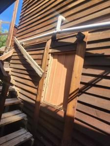 Gambar di galeri bagi Budget Wooden Cabins at KUDU di Bloemfontein