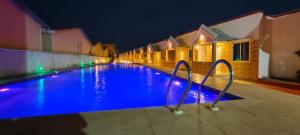 Bazén v ubytování Indismart Mandarmani Resort nebo v jeho okolí + 6 fotografií