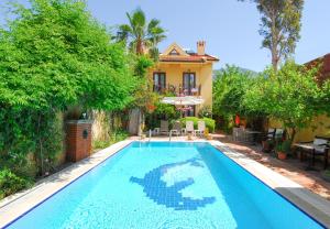 Afbeelding uit fotogalerij van Villa Danlin Hotel in Göcek