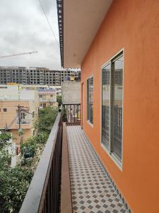 Balkón nebo terasa v ubytování Samuels Comfort Homes