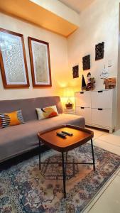 Χώρος καθιστικού στο Urban Retreat at Shell Residences with Netflix 300mbps Wifi