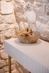 Étkezési lehetőség a panzióban vagy a közelben Még 74 kép