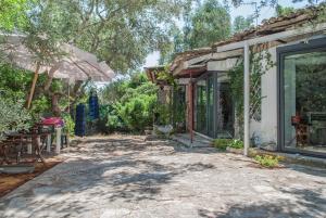 Vonkajšia záhrada v ubytovaní Limonaia in Salento