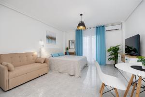 Μια τηλεόραση ή/και κέντρο ψυχαγωγίας στο Beautiful Studio Del Cura Beach