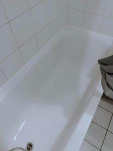 Imagine din galeria proprietății Le Gilibert cosy - Studio for 2 people - Quartier Perrache în Lyon