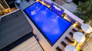 Bazén v ubytování Sunshine Hotel nebo v jeho okolí