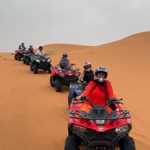 Hosté ubytování Luxurious Trips Camp