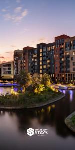 Výhled na řeku, která protéká v blízkosti apartmánu