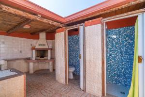 A bathroom at Villa delle Rose