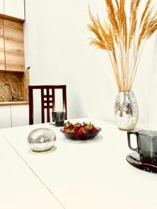 Makanan di atau berdekatan apartmen