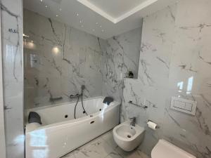 Ένα μπάνιο στο Casa Am Bergbach