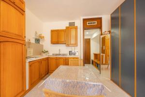 Imagine din galeria proprietății Seadream Venice Apartment - 15 min da Venezia în Veneția