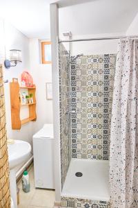 Salle de bains dans l'établissement Apt 1er étage - Gite aux 1000 chemins