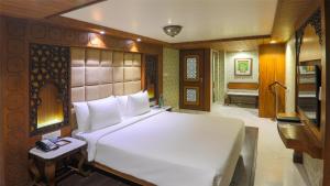 Radisson Jodhpur客房内的一张或多张床位