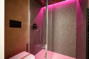 Koupelna v ubytování Anna CENTRAL Suites & Apartments