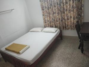 Φωτογραφία από το άλμπουμ του Krishna Gopuram Lodge σε Guruvayur