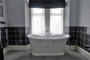 Ένα μπάνιο στο Oakover Guest House +49 φωτογραφίες