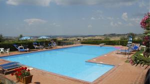 Bazén v ubytování Agriturismo Casale trieste nebo v jeho okolí