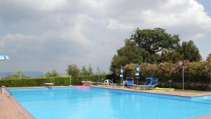 Bazén v ubytování Agriturismo Casale trieste nebo v jeho okolí