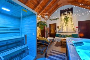 Fotografia z galérie ubytovania Apartman u vili sa privatnim bazenom i privatnom wellness oazom v destinácii Varaždin