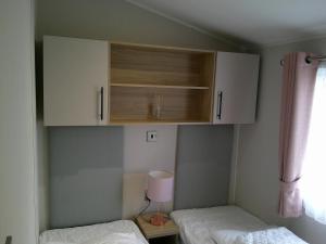 Φωτογραφία από το άλμπουμ του Kings Ashington 6 Berth Central Heated Enclosed Veranda σε Chapel Saint Leonards +28 φωτογραφίες