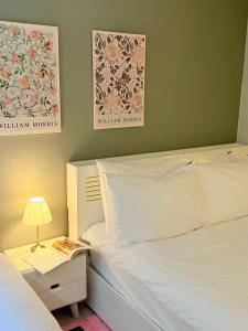 Ένα ή περισσότερα κρεβάτια σε δωμάτιο στο Solar House +51 φωτογραφίες