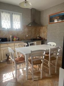 Køkken eller tekøkken på Villa Poggiola + 8 billeder