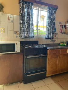 Kuchyň nebo kuchyňský kout v ubytování Eldorado house