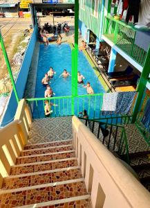 Επισκέπτες που μένουν στο Dragon House Vang Vieng