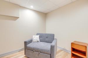 10 Mi to Chattahoochee Bend Peaceful Apt with Patio的休息区