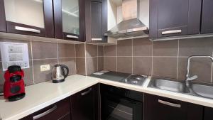 Fotografija u galeriji objekta Mikael Sea View Apartment u Draču +30 fotografija