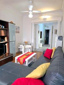 Kuchyň nebo kuchyňský kout v ubytování La mer à vos pieds accès Plage à 1 min