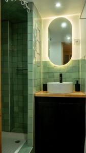 Koupelna v ubytování Studio Cozy en plein centre ville