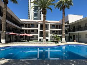 Bazén v ubytování Comfort Inn Hermosillo Pitic nebo v jeho okolí