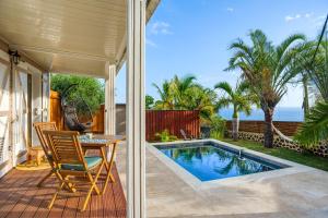 Bazén v ubytování Terre des îles - Grande Anse - lodges avec piscines privées nebo v jeho okolí