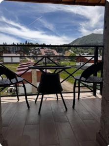 Balkón nebo terasa v ubytování X2 apartment Bakuriani