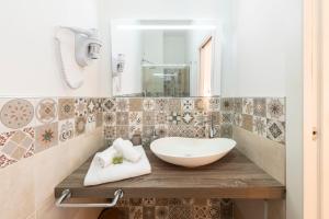 A bathroom at NG Guest House l'Acquedotto