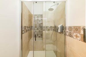 A bathroom at NG Guest House l'Acquedotto