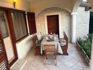 Χώρος καθιστικού στο Apartment A2 Peroj