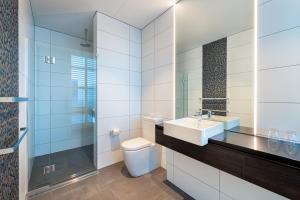 Kúpeľňa v ubytovaní Four Points by Sheraton Auckland