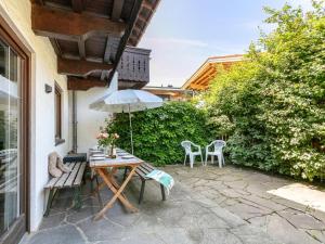 A garden outside Fleckalm