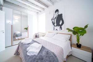 Gallery image of Corte Genovesa Rooms I Destiny Home in Verona