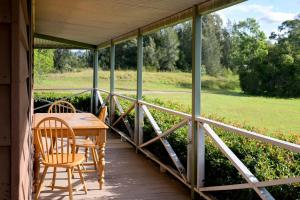 Balkón nebo terasa v ubytování Cabins on Halls