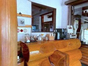Kuchyň nebo kuchyňský kout v ubytování Heidi Guest House