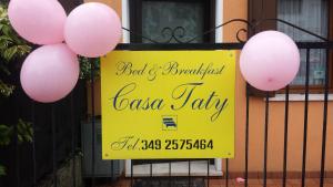 Certifikát, hodnocení, plakát nebo jiný dokument vystavený v ubytování B&B Casa Taty