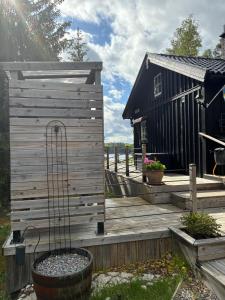 Ảnh trong thư viện ảnh của Stuga med sjöutsikt och egen brygga! 