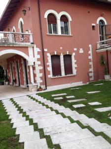 Gallery image of Villa Rossa in Cavaion Veronese