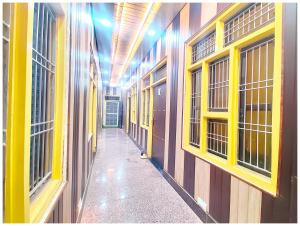 Fotografie z fotogalerie ubytování HOTEL NAMO G AYODHYA Near Saryu River - 400 Meter Walking Distance From Shree Ram Mandir & Hanuman Garhi Temple - #Wi-fi #Restaurant #Parking Facilities #Prime Location - Best Seller Hotel In AYODHYA v destinaci Ayodhya