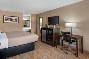 Μια τηλεόραση ή/και κέντρο ψυχαγωγίας στο Quality Inn & Suites